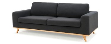 Delamaison: Canapé en tissu avec base et pieds inclinés en bois naturel à 352€