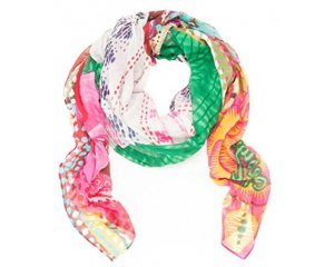 Amazon: Sélection d'articles Desigual jusqu'à - 65%