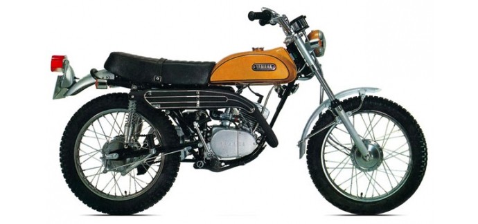 Canal +: [Abonnés Canal +] Une moto  vintage Yamaha "125 AT1" restaurée à gagner