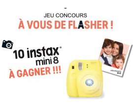 Z-Eshop: 10 appareils photo instantanés Instax Mini 8 à gagner