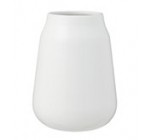 HEMA: Petit vase blanc en céramique à 4€