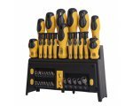 Carrefour: Set 17 tournevis + 21 accessoires de vissage 9,90€