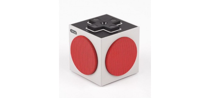 Fnac: -10€ sur le haut-parleur portatif multidirectionnel 8bitdo Retro Cube Blanc et rouge