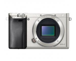 Pixmania: Remise de 12% sur l'appareil photo numérique SONY A6000 silver