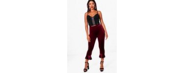 Boohoo: Legging en velours à ourlet volanté Nadine à 8€ au lieu de 26€