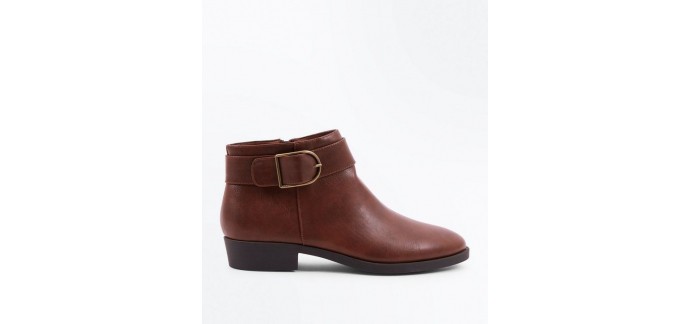 New Look: Boots ocre à brides sur le côté au prix de 24,74€ au lieu de 32,99€