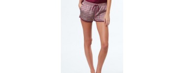 Etam: Short en satin micro imprimé couleur bordeaux au prix de 16,09 € au lieu de 22,99€