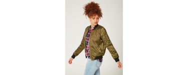 Jennyfer: Blouson bomber kaki à 9,99€ au lieu de 19,99€