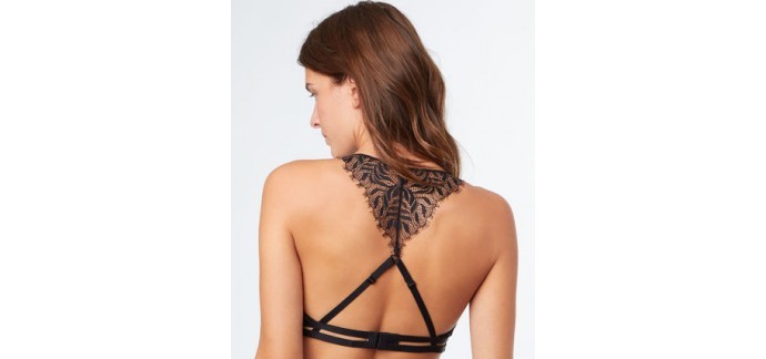 Etam: Triangle sans armature tout dentelle, dos nageur à 20,99€ au lieu de 29,99€