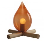 Made in Design: Lampe de table Fire Kit - Skitsch à 134,40€ au lieu de 168€