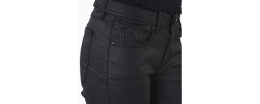Kaporal Jeans: Jeans slim 7/8 couleur noir enduit à 47,40€ au lieu de 79€