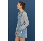 H&M: Robe salopette en jean aspect usé denim lavé à 27,99€ au lieu de 34,99€