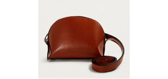 Urban Outfitters: Sac bandoulière en cuir structuré couleur marron d'une valeur de 25€ au lieu de 39€