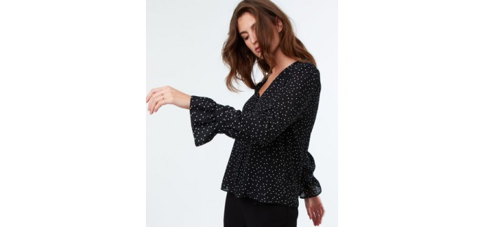 Etam: Blouse femme imprimé pois noir manches évasées d'une valeur de 24,49€ au lieu de 34,99€