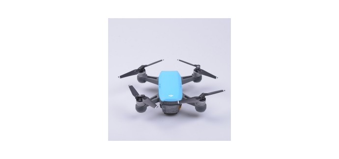 eGlobal Central: Drone connecté Spark RTF Kit - Fly More Combo à 483,99€ au lieu de 799,99€