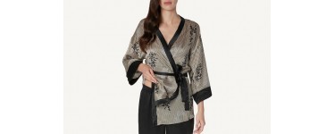 Intimissimi: Kimono manches 3/4 satin de soie à rayures et motifs fantaisies au prix de 69,90€ au lieu de 99,90€