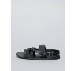 Kiabi: Sandales plates en simili à 8€ au lieu de 16€
