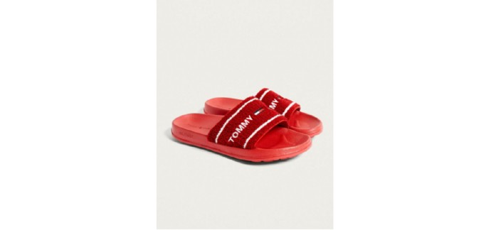 Urban Outfitters: Claquettes de plage femme rouge Tommy Jeans au prix de 29€ au lieu de 49€
