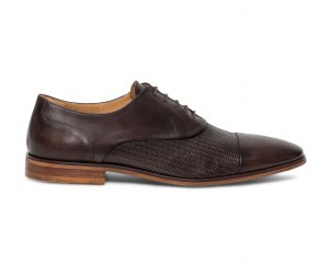 Eram: Richelieu marron foncé en cuir embossé à 54,50€ au lieu de 109€