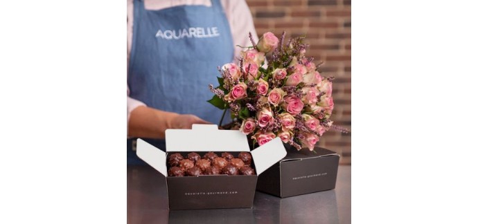 Aquarelle: Un ballotin de 300 g de rochers pralinés offert avec le bouquet roses Lovely Jewel