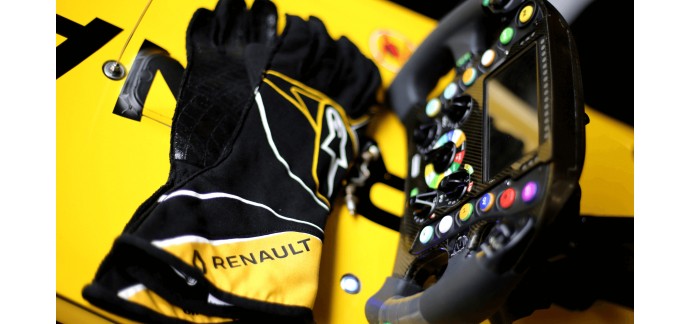 Renault: 1 paire de gants dédicacée par le pilote Nico Hülkenberg à gagner