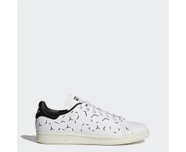 Adidas: Sneakers Adidas Stan Smith Core Black pour femme à 54,98€ au lieu de 109,95€