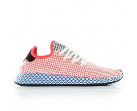 Adidas: Baskets basses Adidas Deerupt couleur Bluebird à 49,98€ au lieu de 99,95€