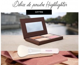 Bourjois: 1 grand pinceau poudre offert pour l'achat d'un Highlighter Délice de poudre