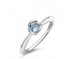 Galeries Lafayette: La bague en or blanc 9 carats avec topaze à 198 € au lieu de 330 €