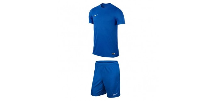 Cdiscount: Ensemble Short et Tee-shirt Nike bleu Royal à 29,90€
