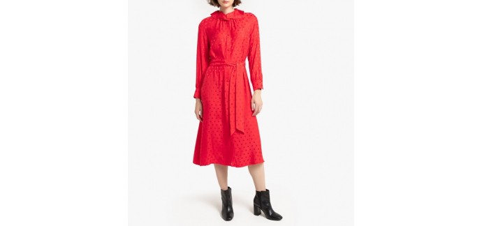 La Redoute: La robe chemise mi-longue manches longues jacquard à 17.50€ 