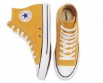 Converse: 50% de réduction sur une sélection d'articles. Ex : Chuck Taylor à 34,99€