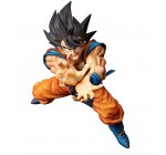 Amazon: Figurine Son Goku Dragonball Z Super Kamehame-Ha Figure à 18,97€