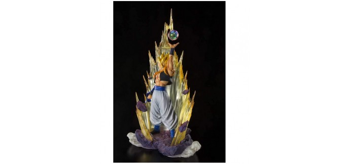 Amazon: Figurine Bandai Dragon Ball Z Résurrection Gogeta à 93,19€