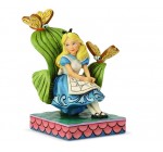 Amazon: Figurine Disney Traditions Alice en résine à 38,70€