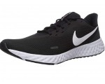 Amazon: Baskets Nike Revolution 5 pour homme à 47,89€