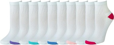 Amazon: Lot 10 chaussettes coton femme Mi-Hautes à Semelle Légèrement Renforcée Amazon Basics à 12€