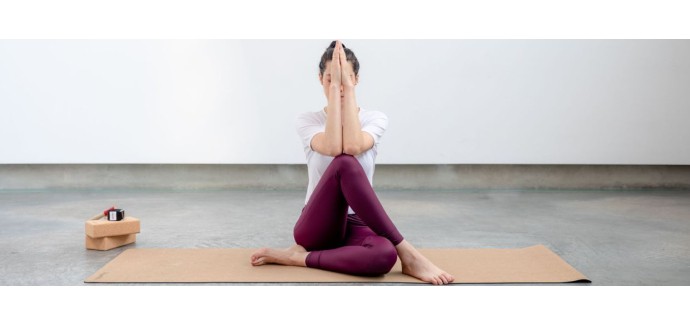 Mademoiselle Farfalle: 1 tapis de yoga de la marque Yogamatata à gagner