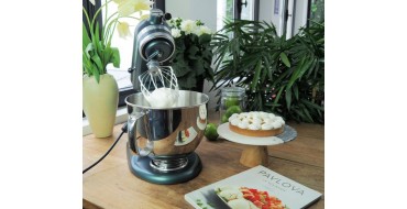 KitchenAid: 1 robot pâtissier Artisan KitchenAid, 5 livres "Pavlova" à gagner