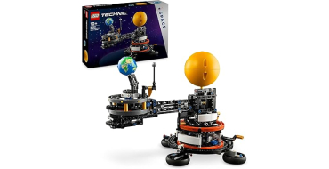 Amazon: LEGO Technic La Planète Terre et la Lune en Orbite - 42719 à 69,99€