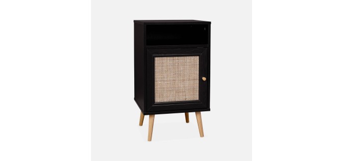 Sweeek: Table de chevet en cannage et bois noir - 2 niveaux, 50 kg max &agrave; 48,99&euro; (au lieu de 69,99&euro;)