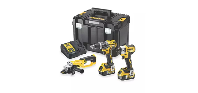 Screwfix: Pack de 3 outils sans fil DeWalt 18V Li-ion XR 2x5Ah &agrave; 529,99&euro; (au lieu de 629,99&euro;)