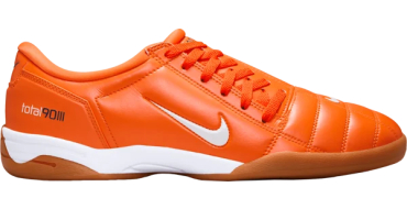 Kickz: Nike Total 90 III SP Orange C800 &agrave; 65,95&euro; (au lieu de 109,95&euro;)