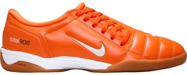 Kickz: Nike Total 90 III SP Orange C800 &agrave; 65,95&euro; (au lieu de 109,95&euro;)