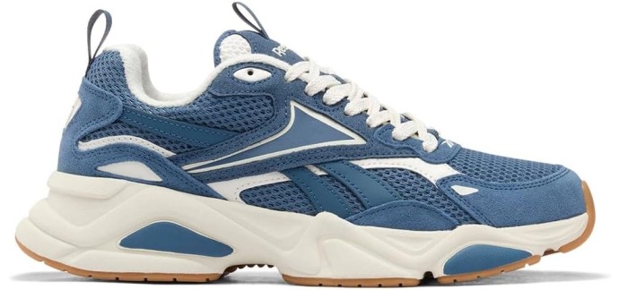 Amazon: Basket Charge Run Reebok - taille 41 à 47 à 41,93€