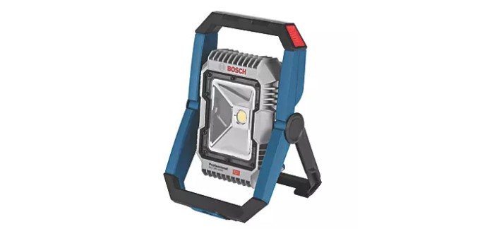 Screwfix: Projecteur chantier Bosch GLI 18V-1900 1900lm IP54 à 109,99€ (au lieu de 129,99€)