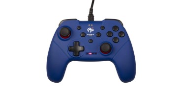 Amazon: Manette filaire Konix FFF Switch 2/PC - vibration, c&acirc;ble 3m &agrave; 9.99&euro; (au lieu de 24.36&euro;)