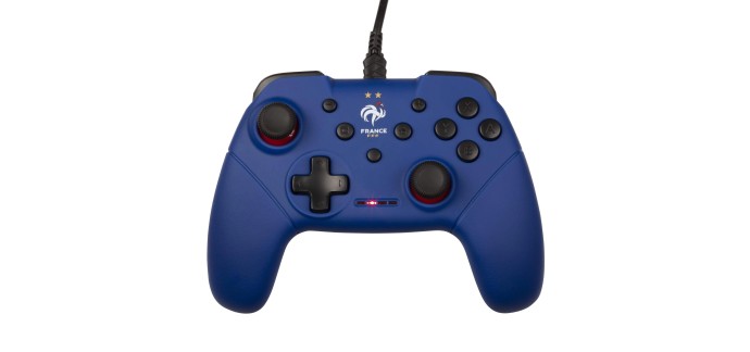 Amazon: Manette filaire Konix FFF Switch 2/PC - vibration, câble 3m à 9.99€ (au lieu de 24.36€)