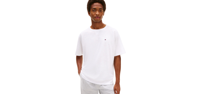 Amazon: T-Shirt Manches Courtes Tommy Hilfiger Tee - Coton, Taille XL à 12,96€ (au lieu de 18,50€)