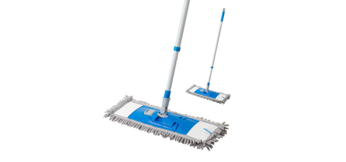JoyBuy: Serpillière plate en chenille avec manche télescopique 73-130 cm à 9,99€ (au lieu de 126,58€)